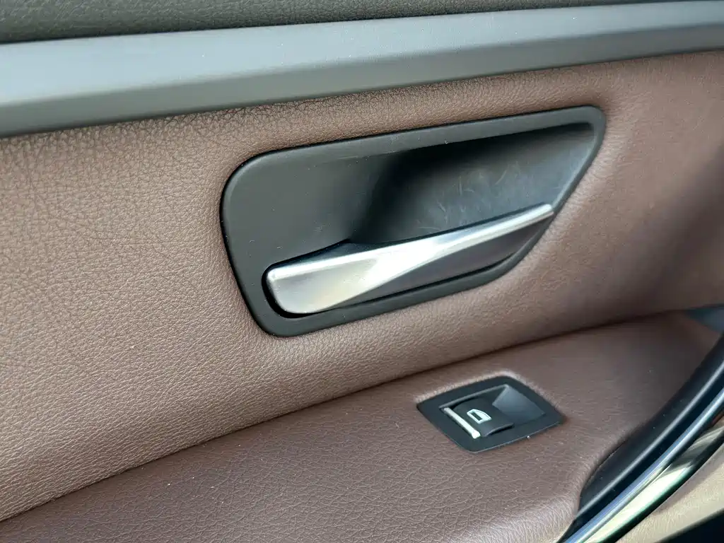 BMW 3 Series — фото 26