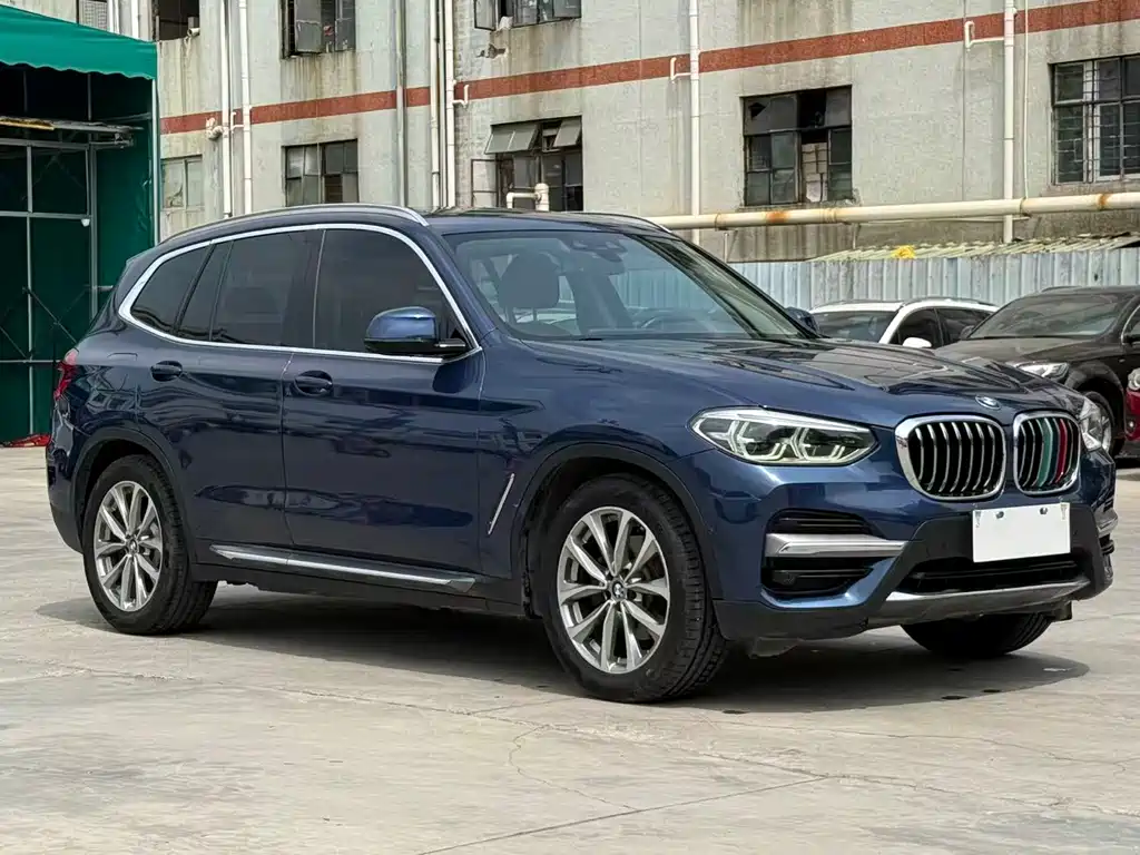 BMW X3 — фото 3