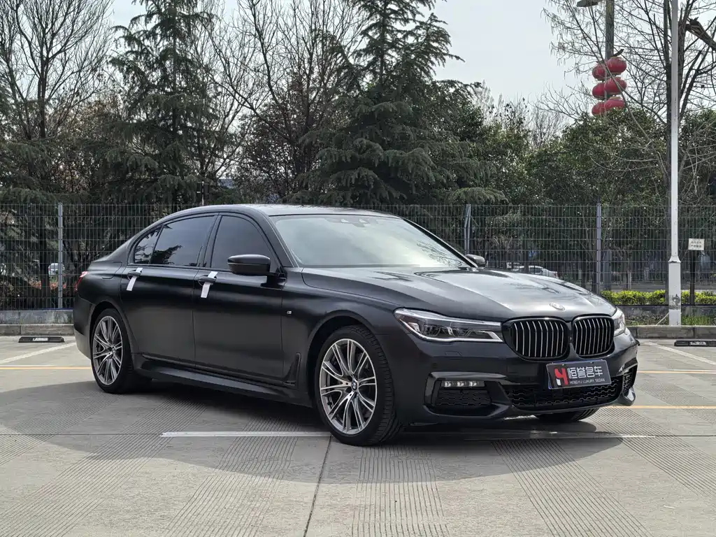 BMW 7 Series — фото 3