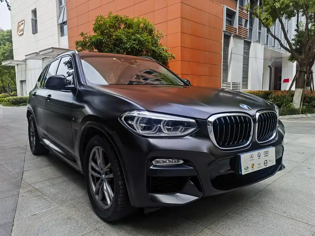 BMW X3 — фото 3