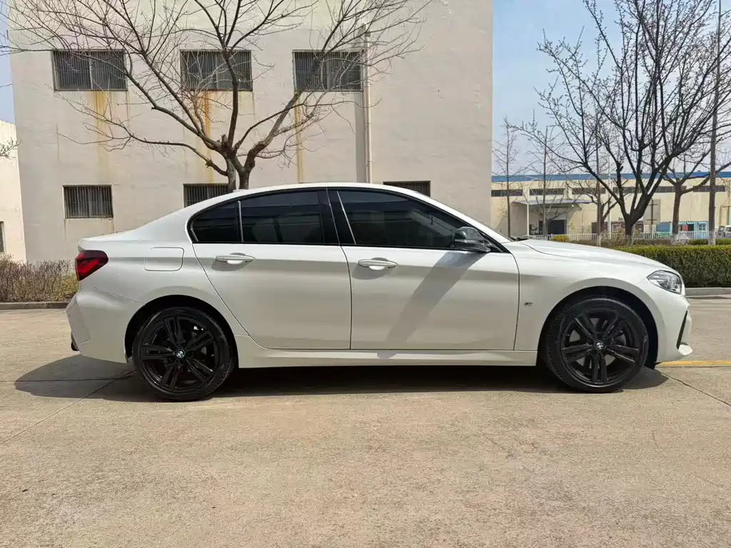 BMW 1 Series — фото 13