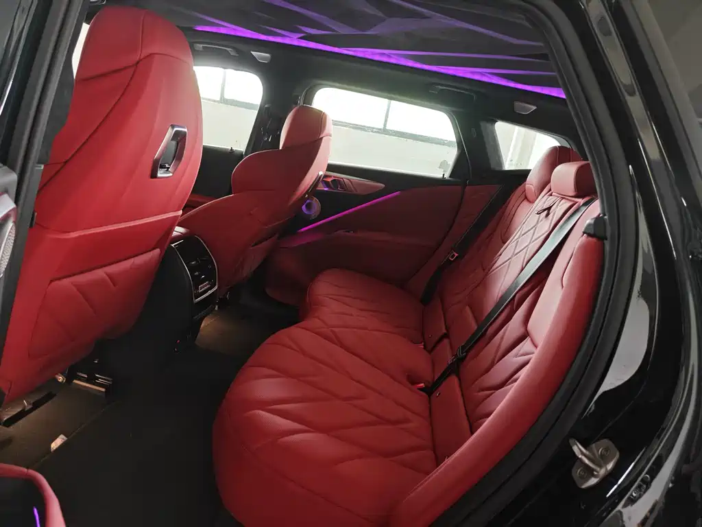BMW XM — фото 7