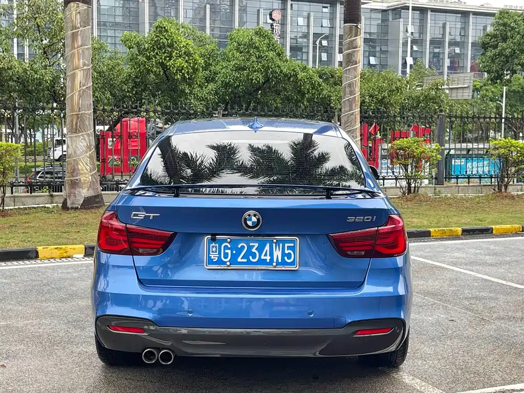 BMW 3 Series GT — фото 5