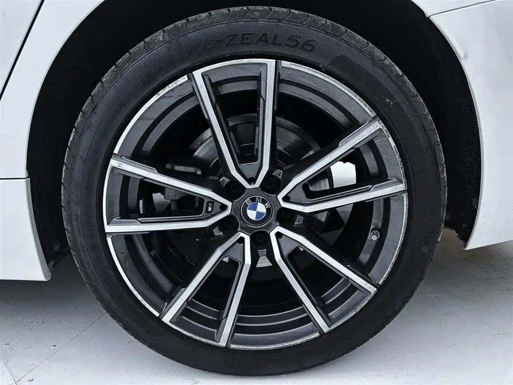 BMW 3 Series — фото 24