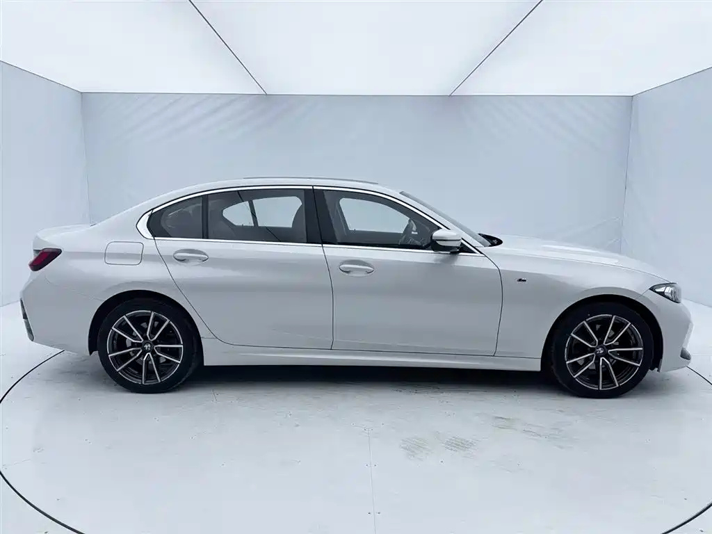 BMW 3 Series — фото 4