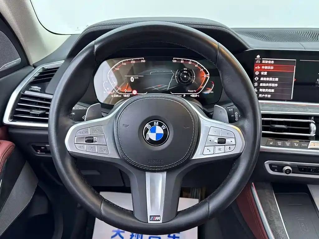 BMW X5 — фото 14