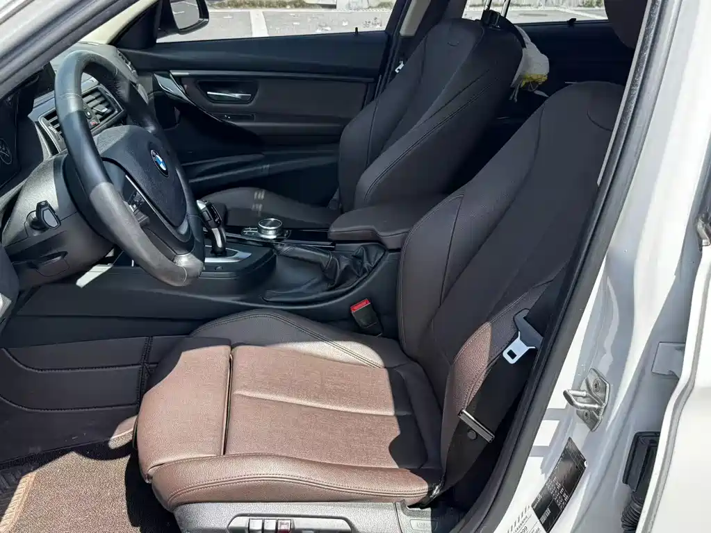 BMW 3 Series — фото 11