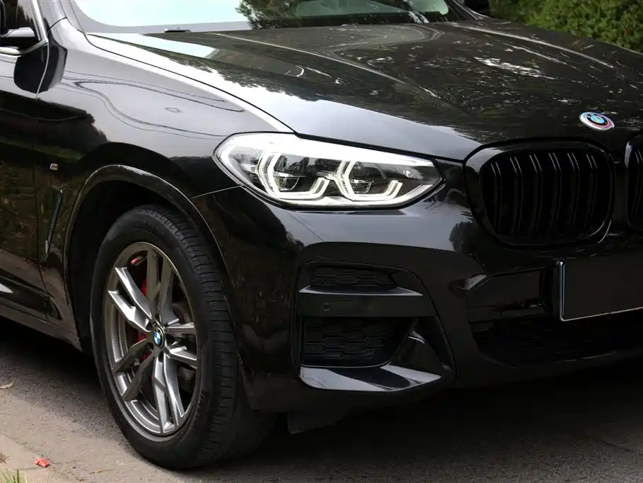 BMW X3 — фото 17