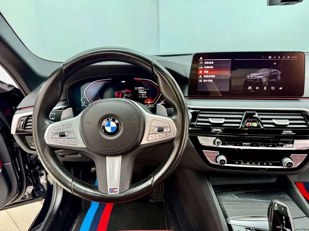 BMW 5 Series — фото 17
