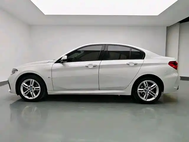 BMW 1 Series — фото 18