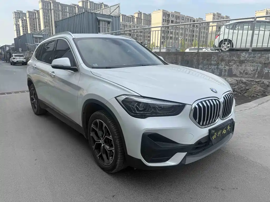 BMW X1 — фото 3