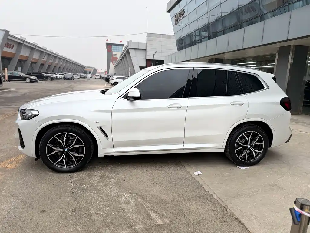 BMW X3 — фото 6