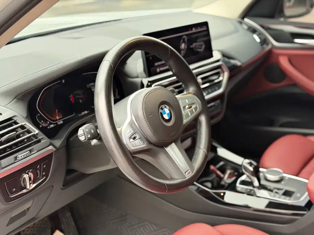 BMW X3 — фото 9