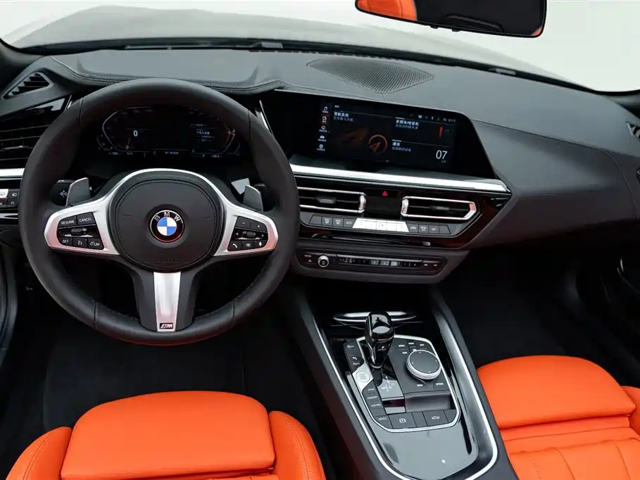 BMW Z4 — фото 9