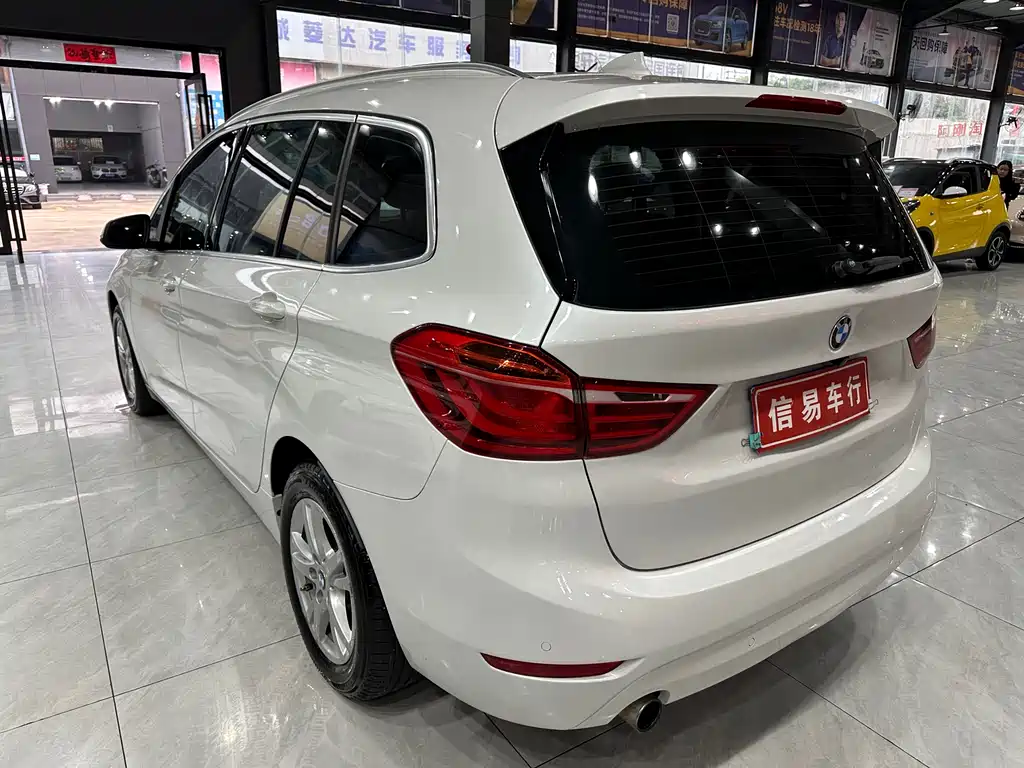 BMW 2 Series Gran Tourer — фото 10