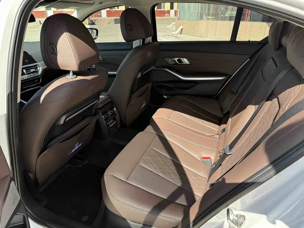 BMW 3 Series — фото 13