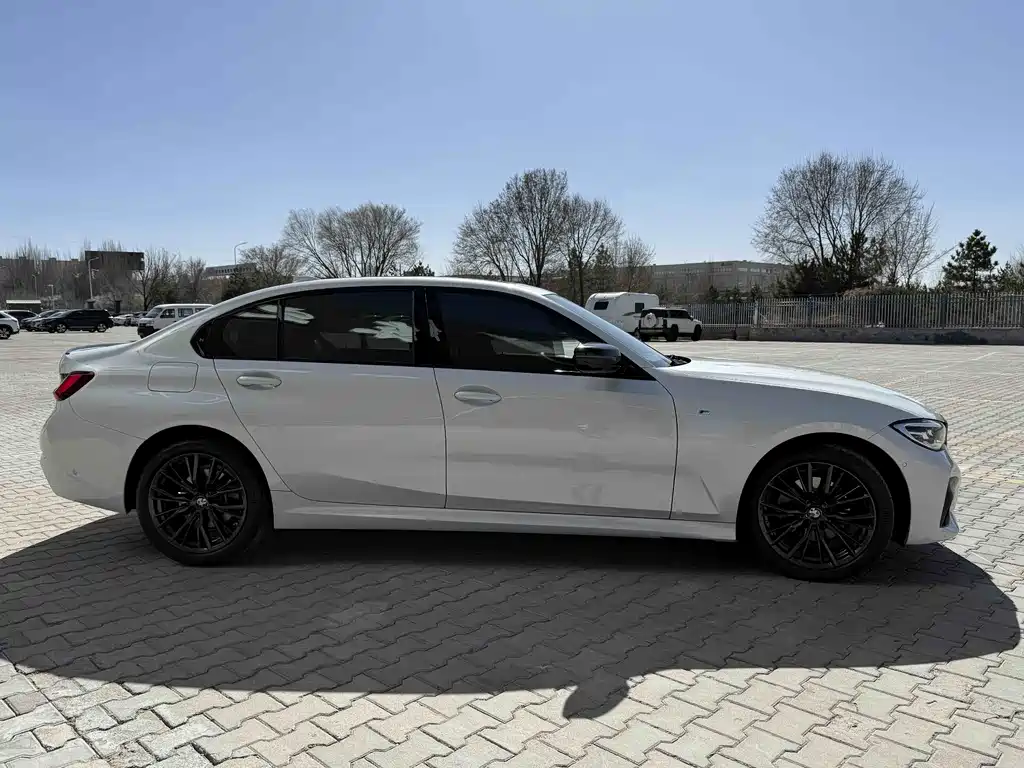 BMW 3 Series — фото 4