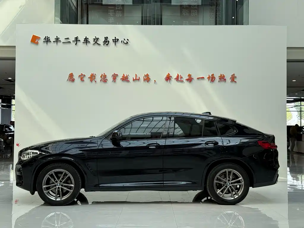 BMW X4 — фото 4