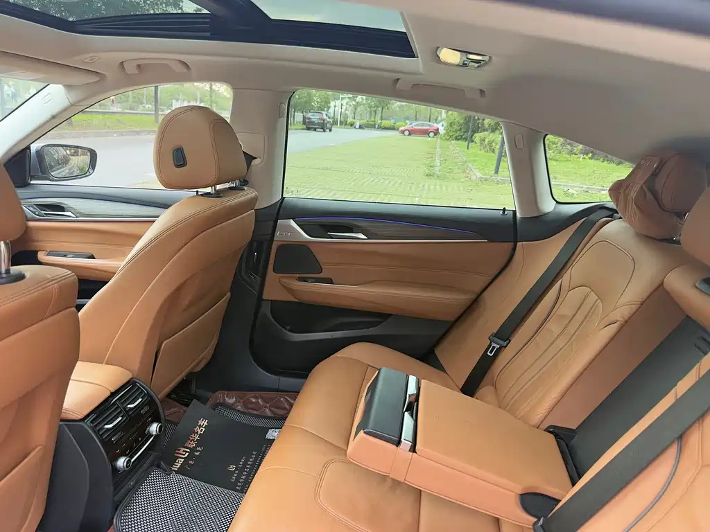 BMW 6 Series GT — фото 20