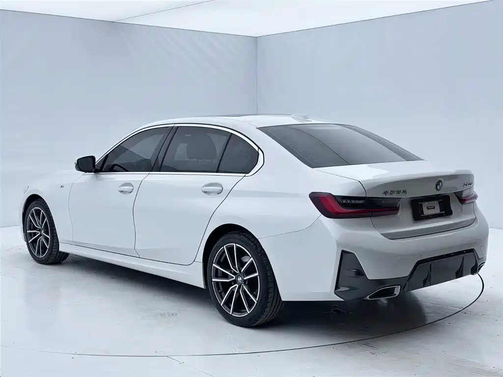 BMW 3 Series — фото 4