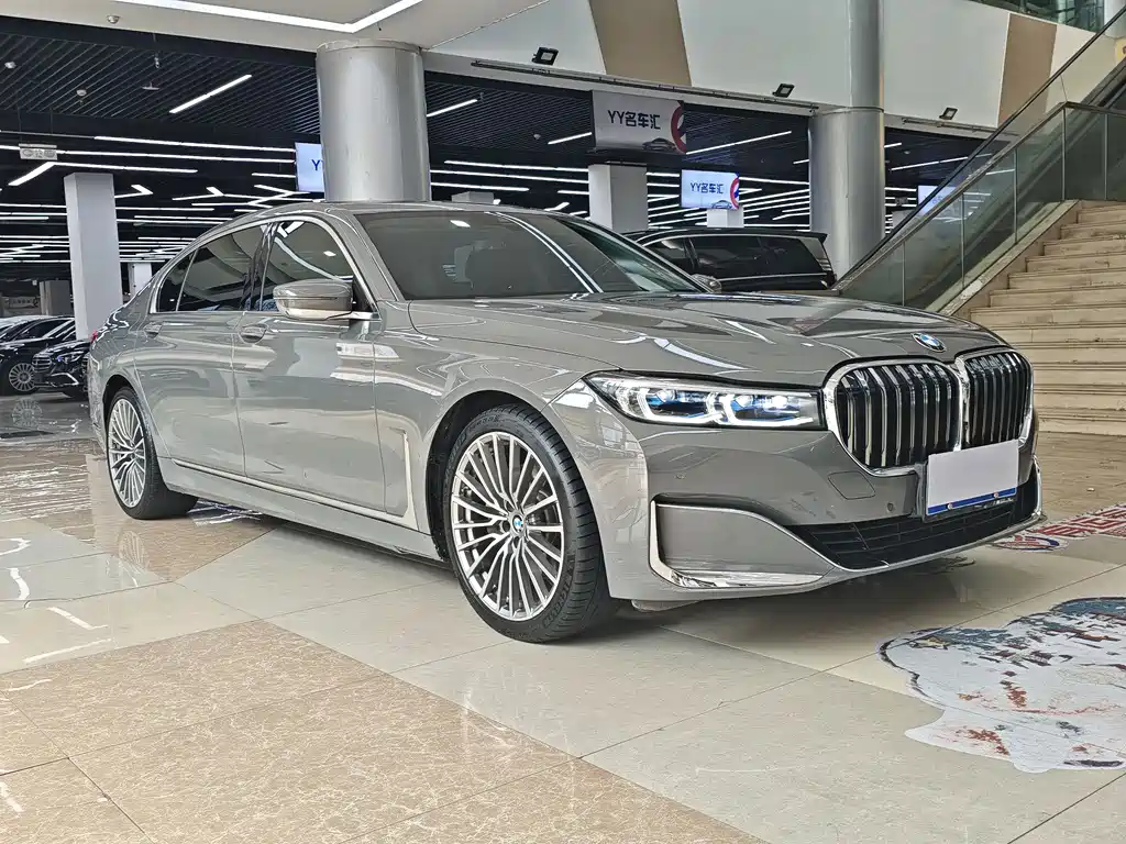 BMW 7 Series — фото 3