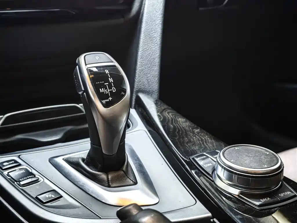 BMW 3 Series — фото 10