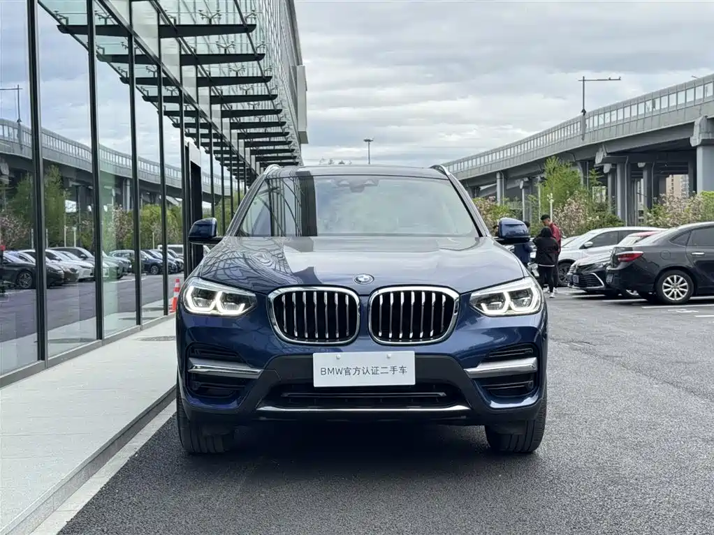 BMW X3 — фото 3