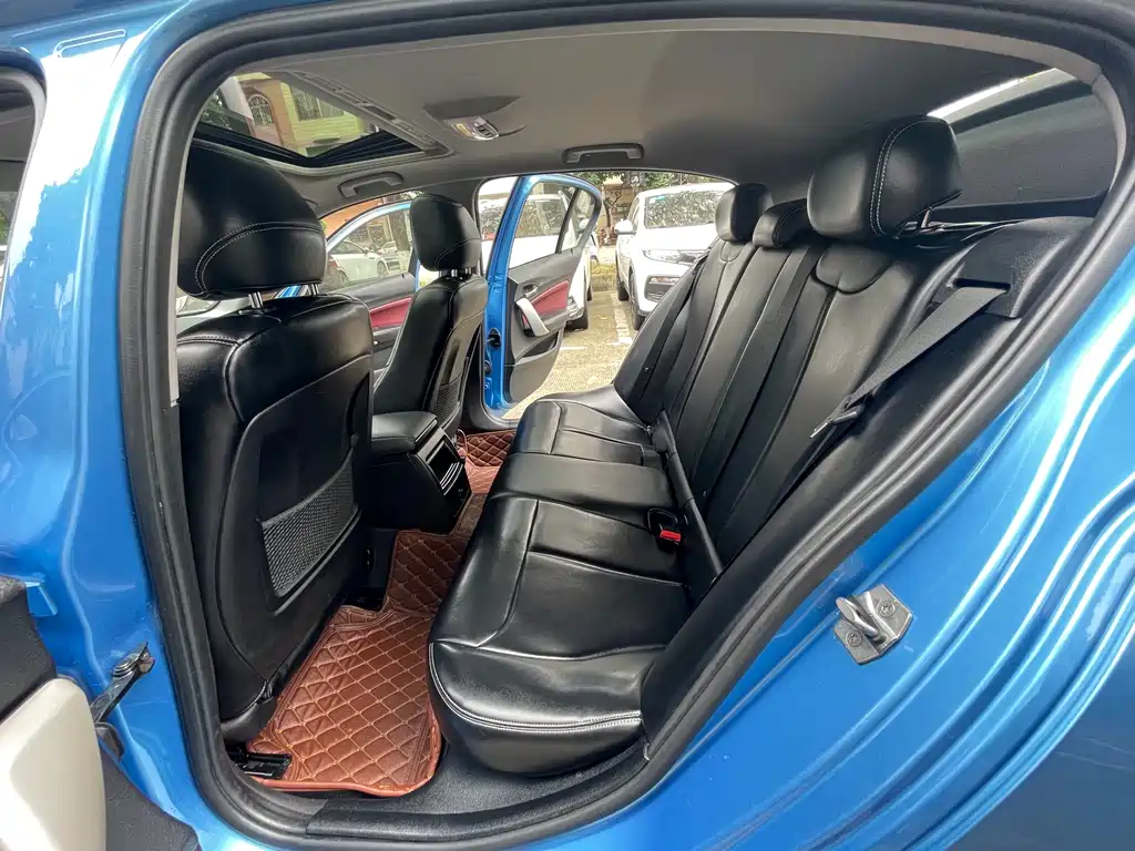 BMW 1 Series — фото 17