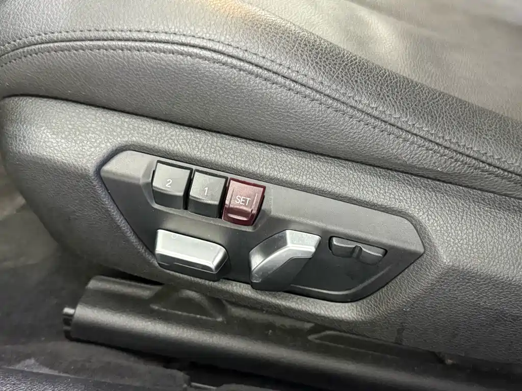 BMW 3 Series — фото 10