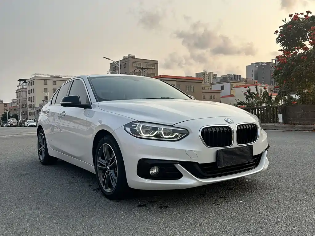 BMW 1 Series — фото 3