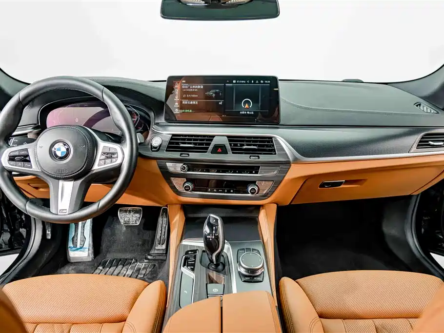 BMW 5 Series (Import) — фото 10