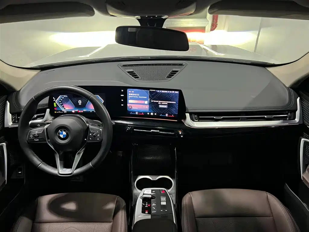 BMW X1 — фото 15