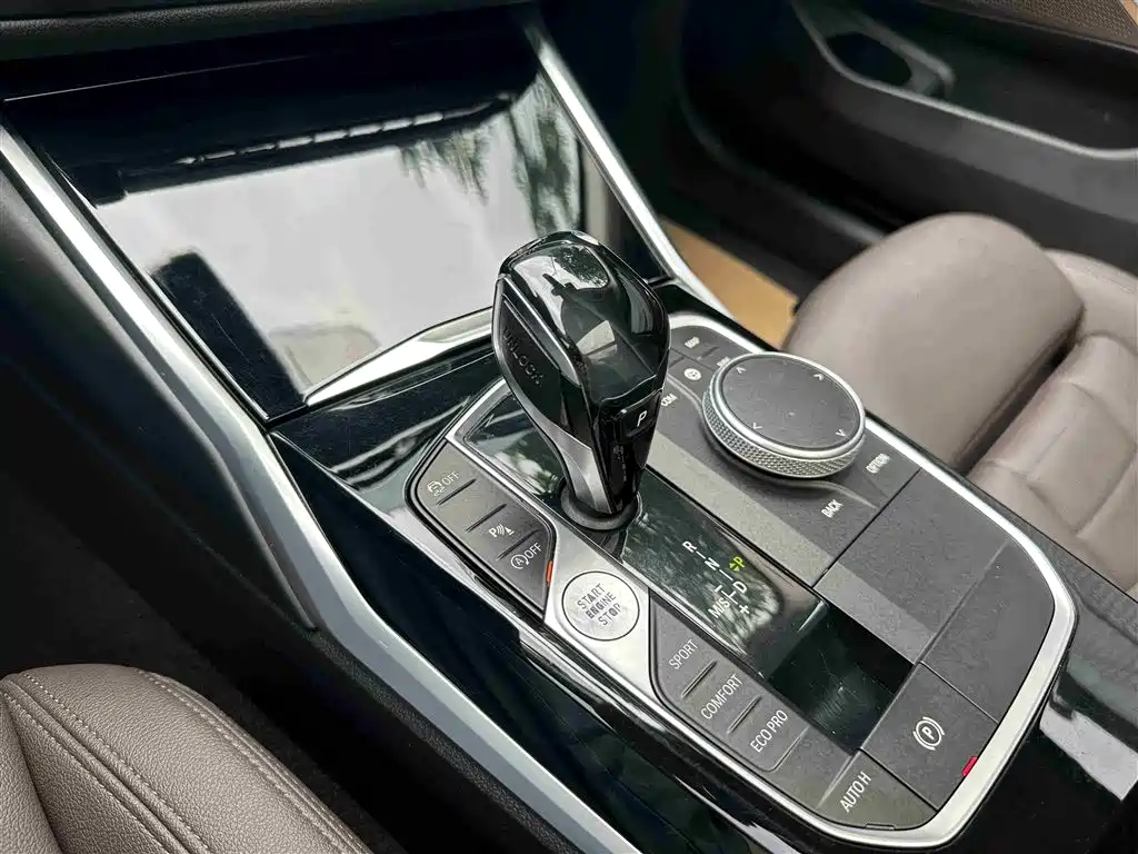 BMW 3 Series — фото 15