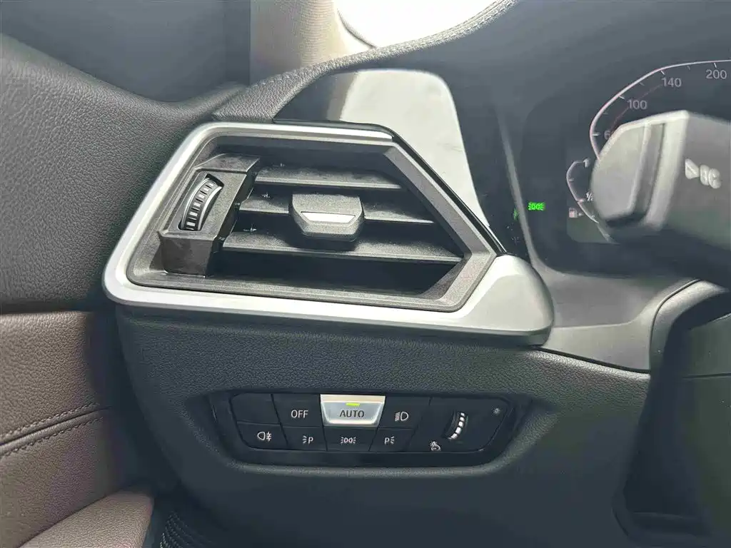 BMW 3 Series — фото 17