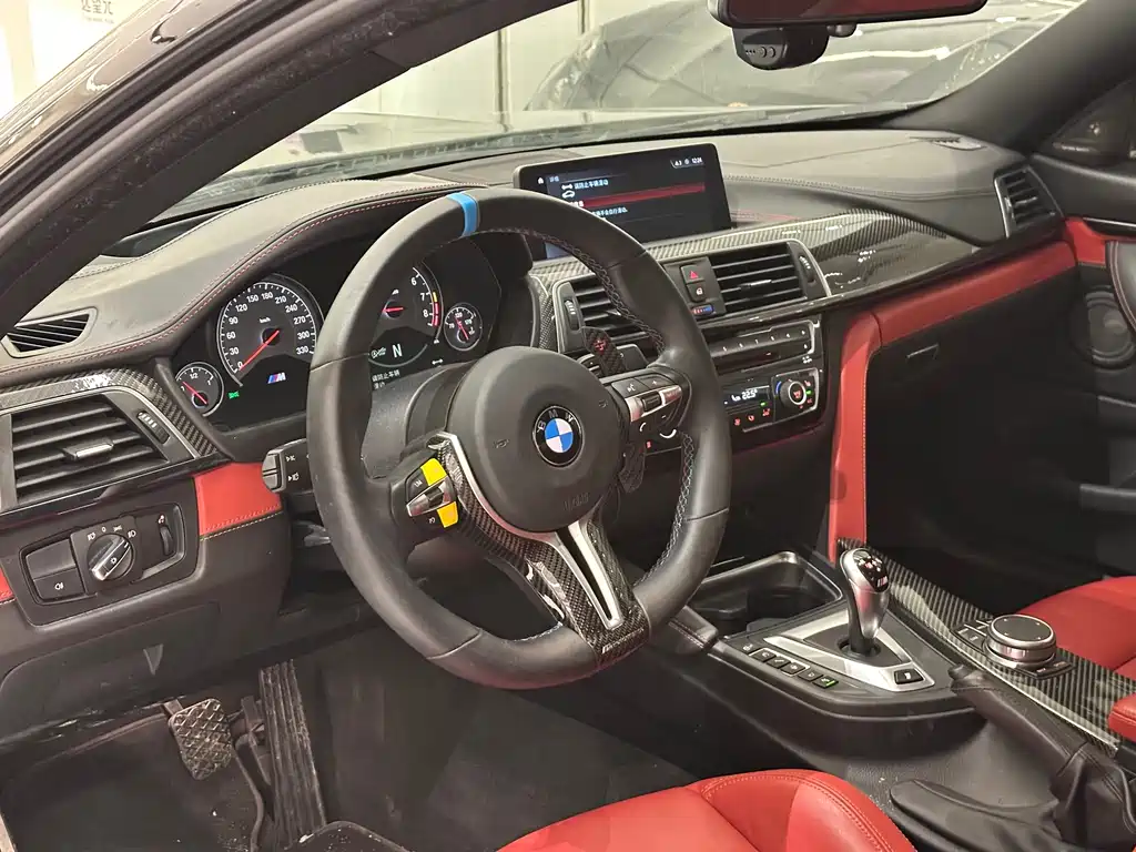 BMW M4 — фото 3