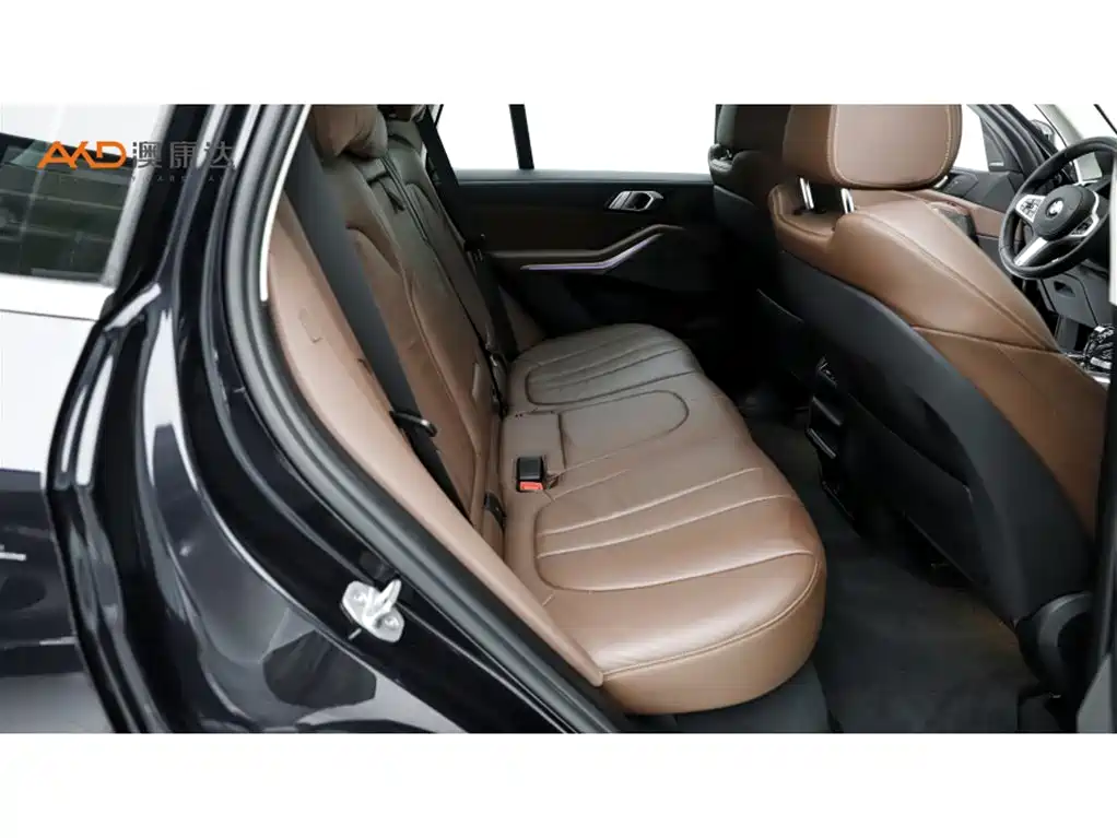 BMW X5 (Import) — фото 8