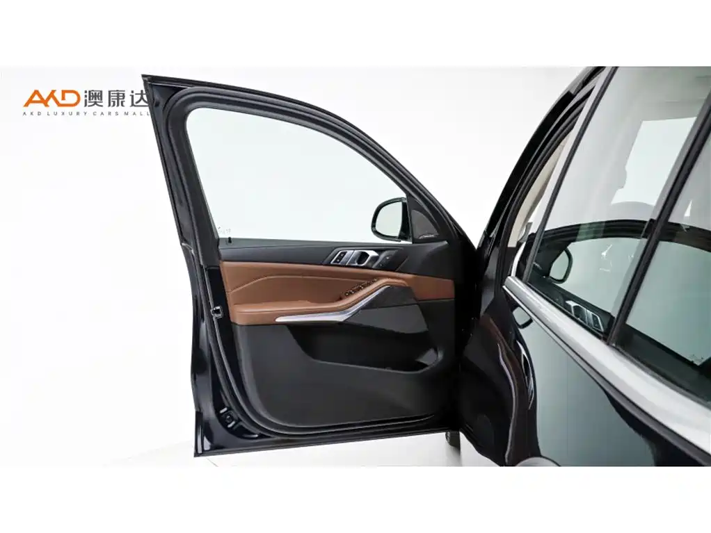 BMW X5 (Import) — фото 10