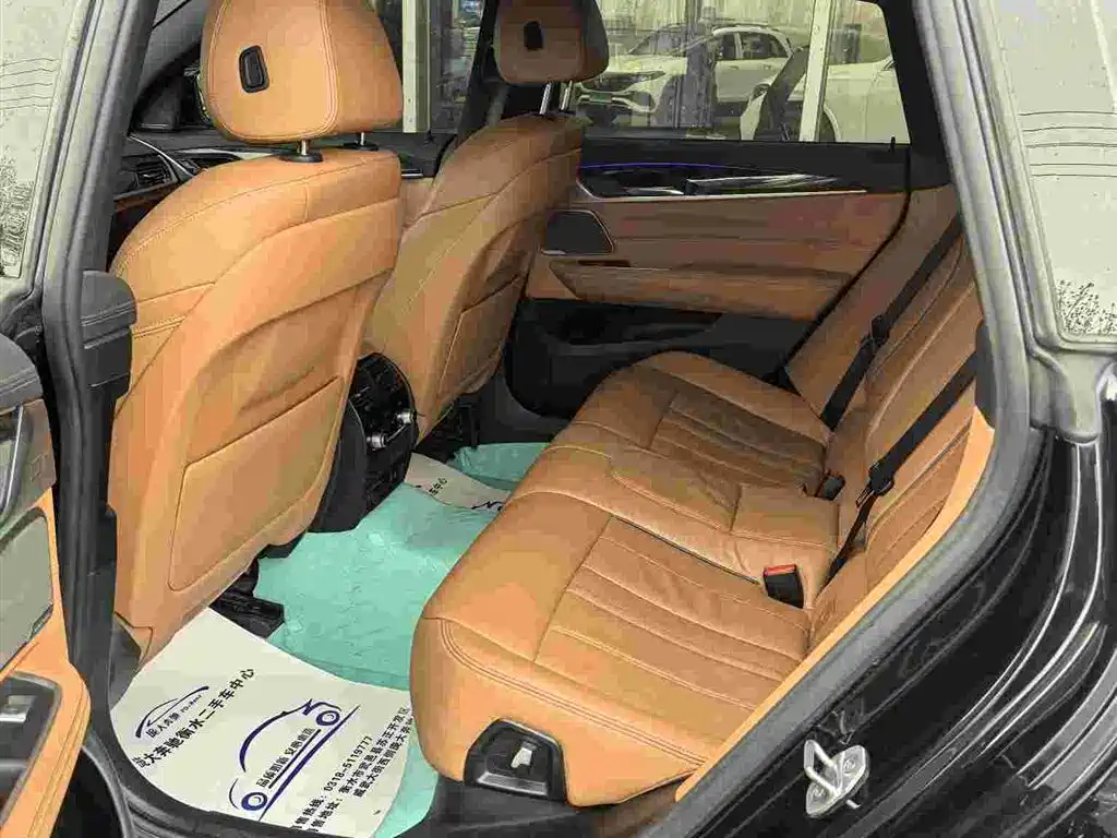 BMW 6 Series GT — фото 13
