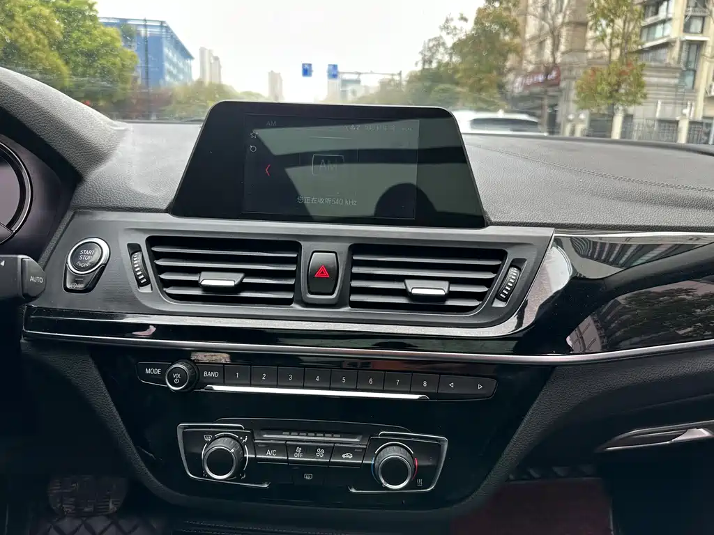 BMW 1 Series — фото 15