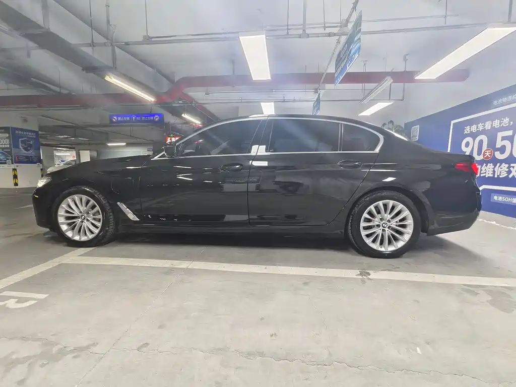 BMW 5 Series New Energy — фото 8