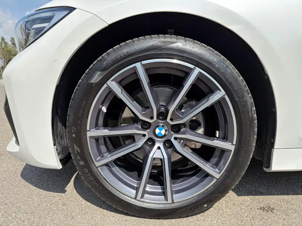 BMW 3 Series — фото 14