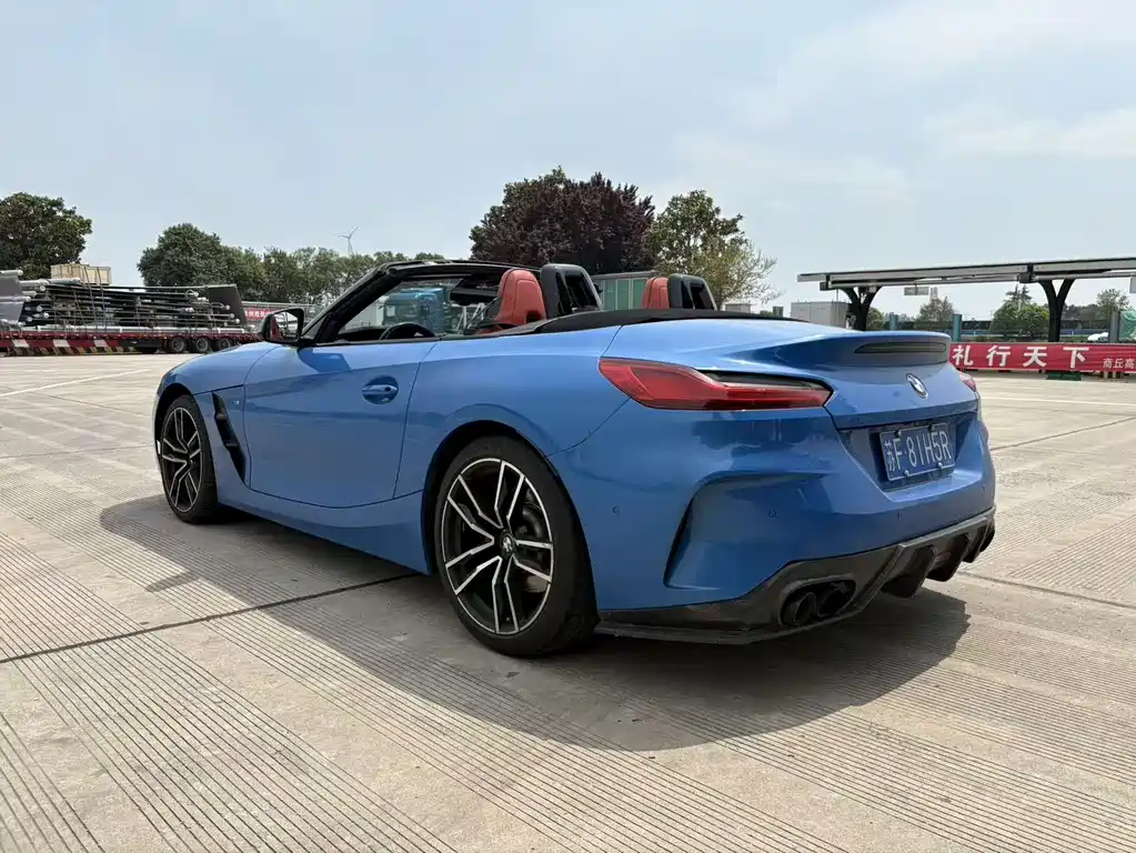 BMW Z4 — фото 4
