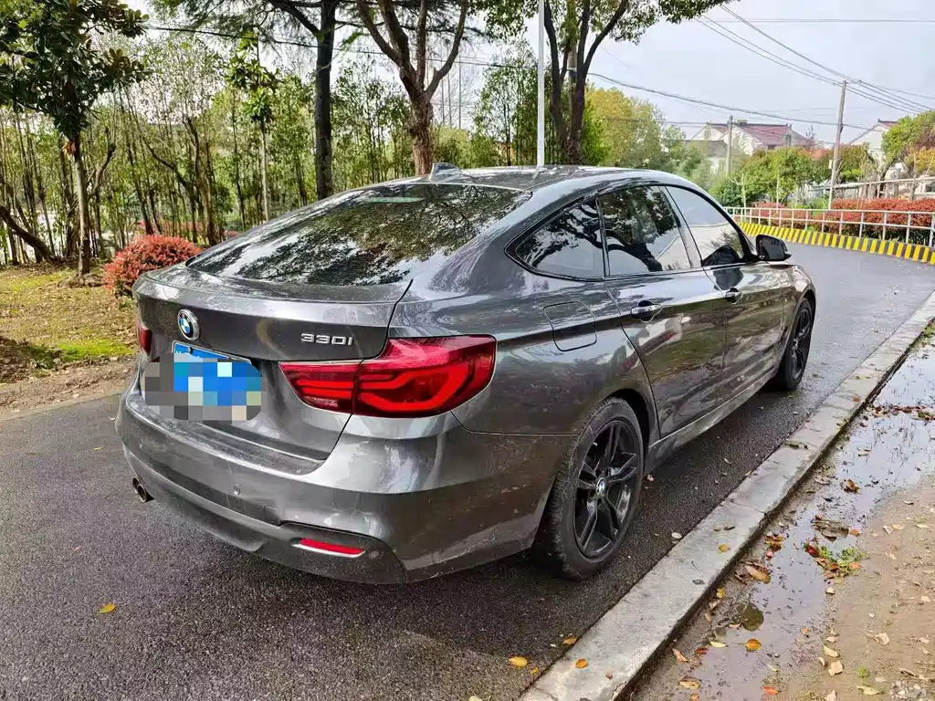 BMW 3 Series GT — фото 7