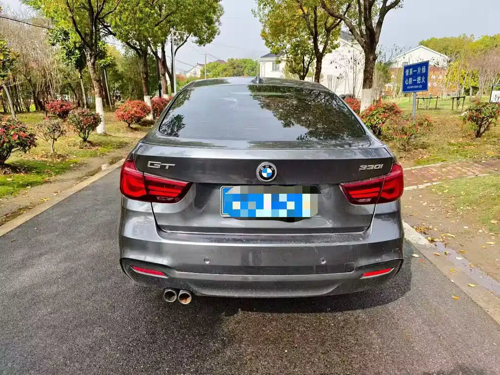 BMW 3 Series GT — фото 8