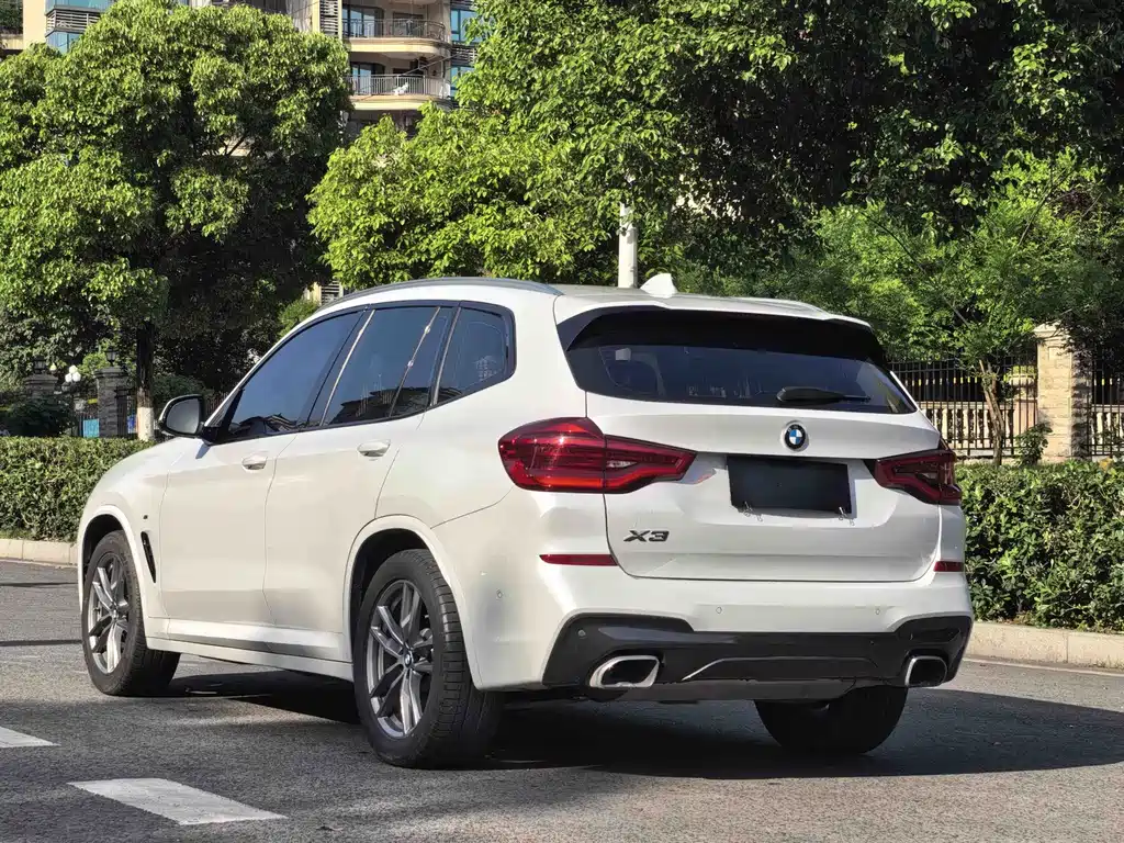 BMW X3 — фото 14