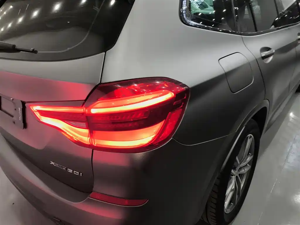 BMW X3 — фото 23