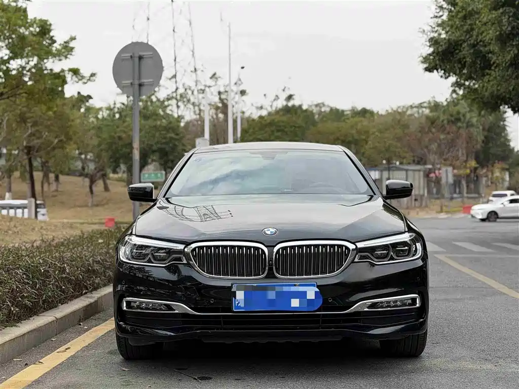 BMW 5 Series — фото 2