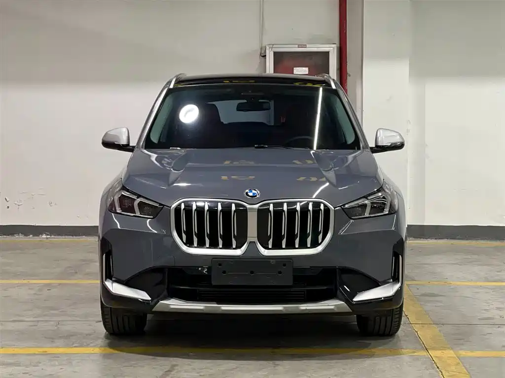 BMW X1 — фото 2