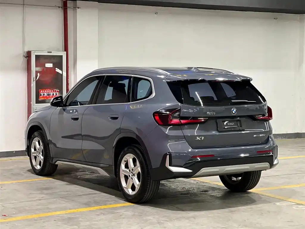 BMW X1 — фото 4