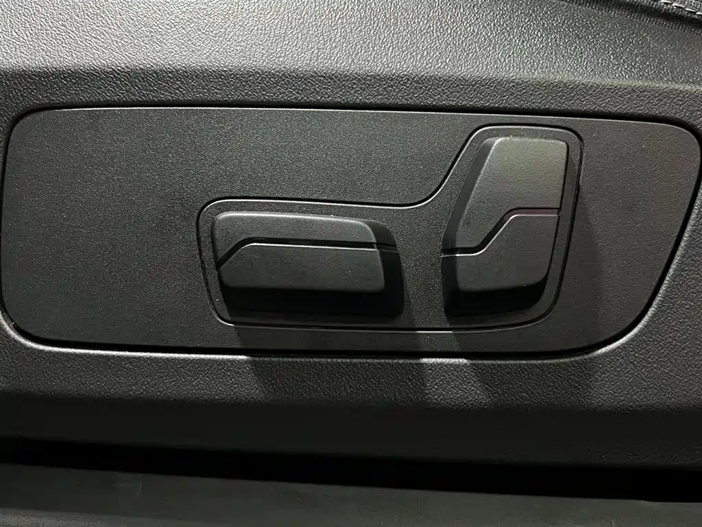 BMW X1 — фото 10